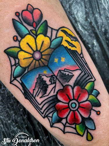 Velaris from the book A Court of Thorns and Roses